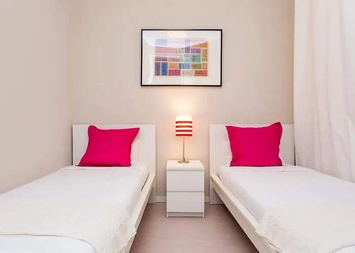 Stay U-Nique Apartments Floridablanca II